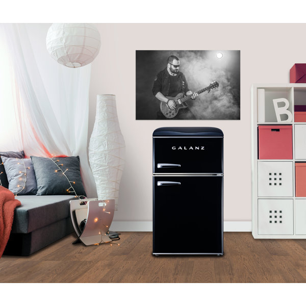 Galanz Retro 3.1 Cubic Feet cu. ft. Freestanding Mini Fridge with